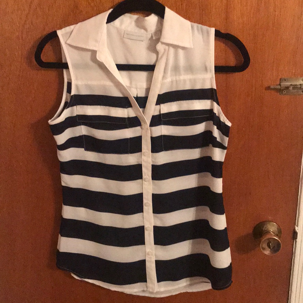 Brand New New York And Company Top